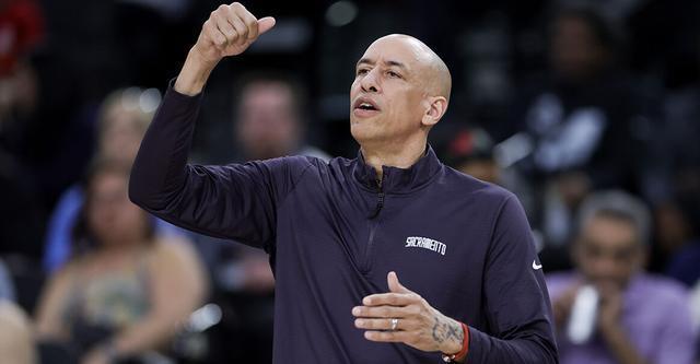 开云平台-克里斯蒂:我非常尊重这项运动 根本不屑于去摆烂