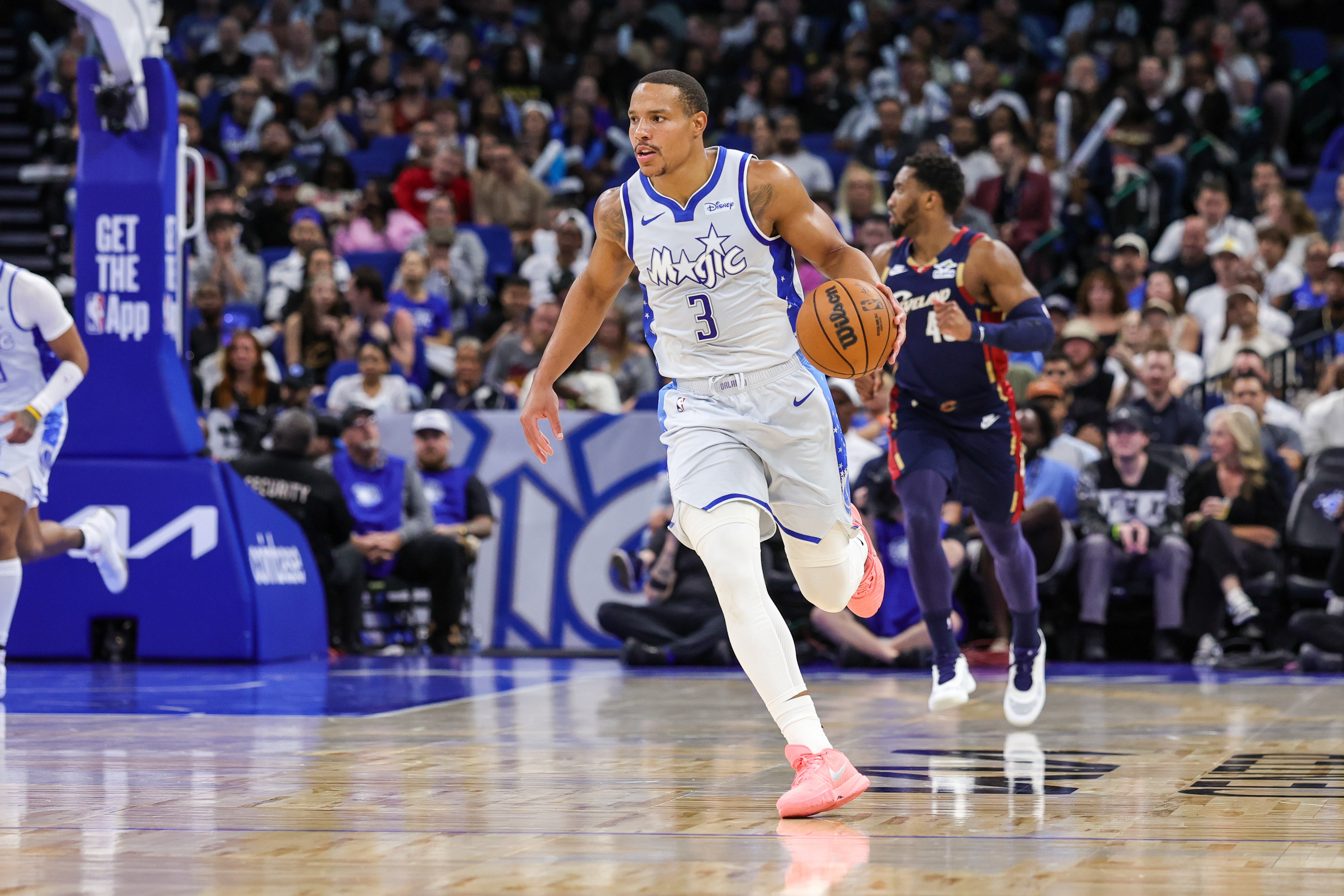 kaiyun-NBA彩经：勇士客场拿下奇才 火箭难敌湖人 马刺大胜快船