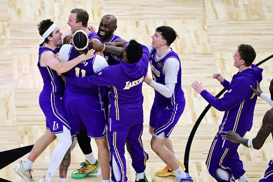 开云登录-肯纳德三分准绝杀詹姆斯里程碑 湖人险胜魔术豪取9连胜